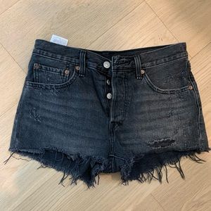 Levi’s 501 grey denim cutoff shorts - size 26